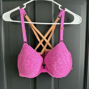 Victoria’s Secret 38D Very Sexy Push Up Bra Pink Lace Front Close Strappy Back